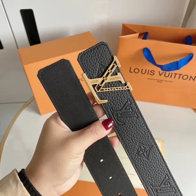 Louis Vuitton LV Initiales Twist Black Pebbled Leather Belt 3