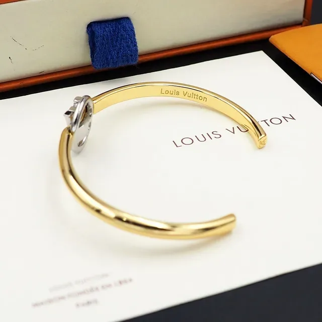 路易威登 LV Knot 金银色 抛光 印花扣 手链 4