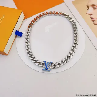 লুইস ভিটন LV লোগো চেইন সিলভার এবং ব্লু নেকলেস
