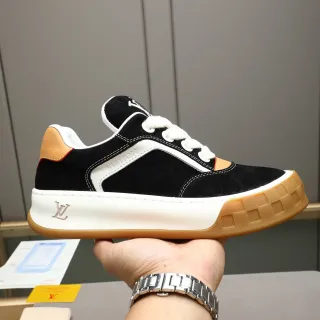 Louis Vuitton LV Trainer Black White Tan Gum zapatillas lifestyle