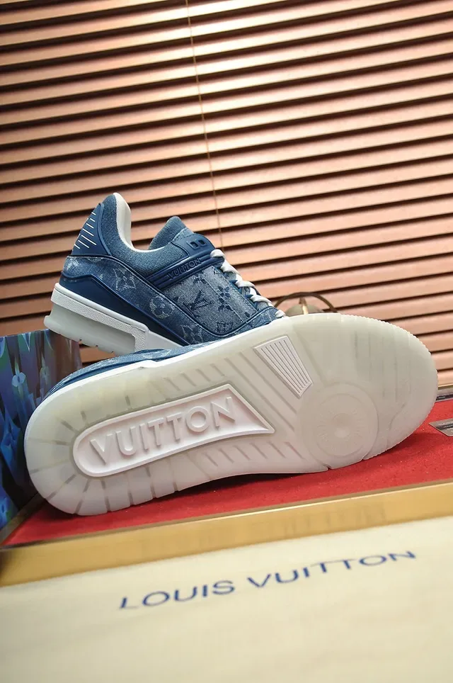 লুইস ভিতন LV Trainer নীল সাদা Denim Monogram Upper চাঙ্কি মিডসোল Lifestyle Sneakers 4