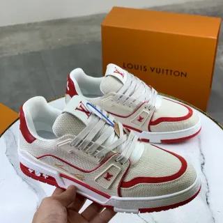 Louis Vuitton LV Trainer tênis lifestyle off-white e vermelho