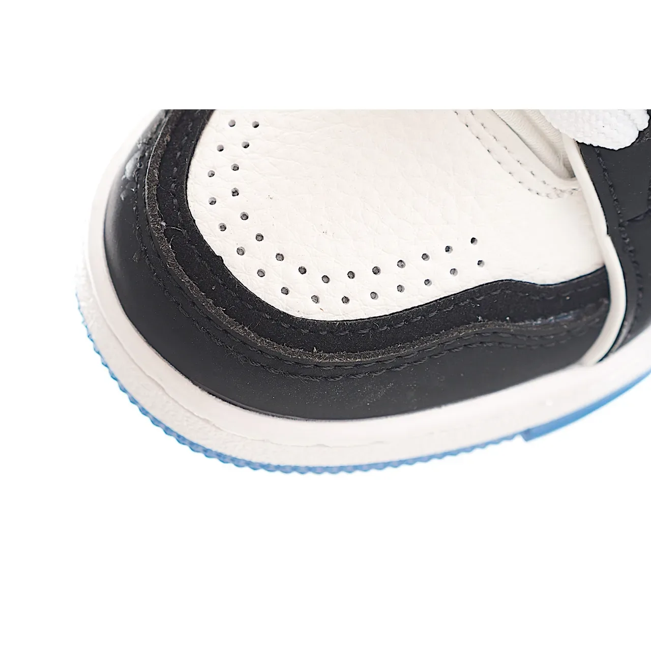 Louis Vuitton LV Trainer Branco Azul Camadas Sintéticas Superposições Dedo do Pé Perfurado Tênis Lifestyle 22