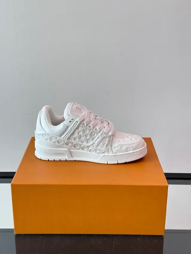 Louis Vuitton LV Trainer White Blue Monogram-Embossed Leather Structured Layered Midsole Lifestyle Sneakers 3