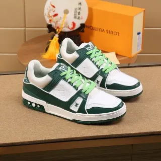 Louis Vuitton LV Trainer White Green 分层皮革结构 印花字母面板 生活方式运动鞋