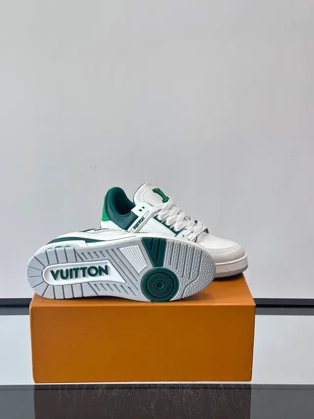 Louis Vuitton LV Trainer 白绿皮革镶边印花生活运动鞋 2