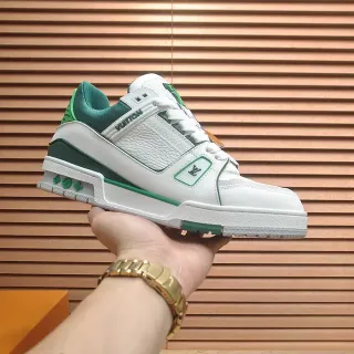 Louis Vuitton LV Trainer Branco Verde Estruturado Sola Média Camada Couro Texturizado Superior Tênis Lifestyle