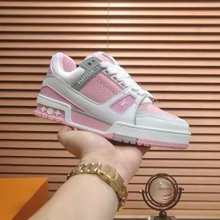 Louis Vuitton LV Trainer blanco rosa suela con capas panel de malla perforado sneakers lifestyle