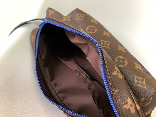 Louis Vuitton Maille Marron Bleu Monogram Toile Fermeture éclair horizontale Poche Sac messager 2
