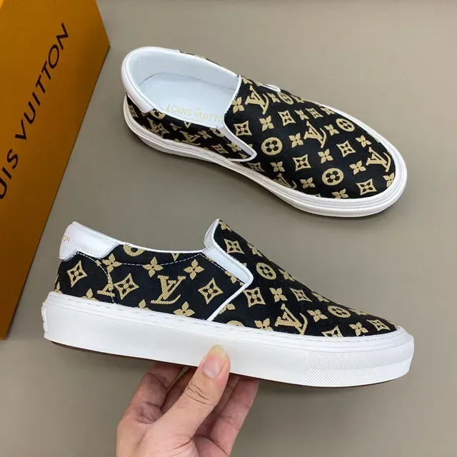 Sneakers lifestyle Louis Vuitton Monogram Canvas Slip-On 6