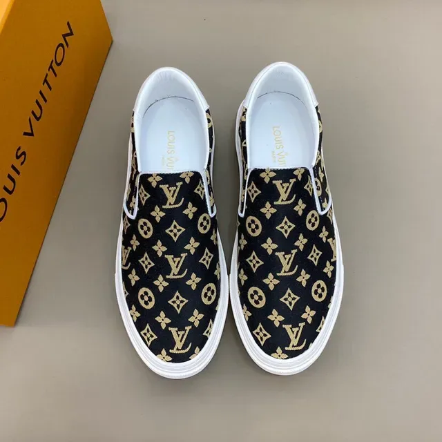 Sneakers lifestyle Louis Vuitton Monogram Canvas Slip-On 8