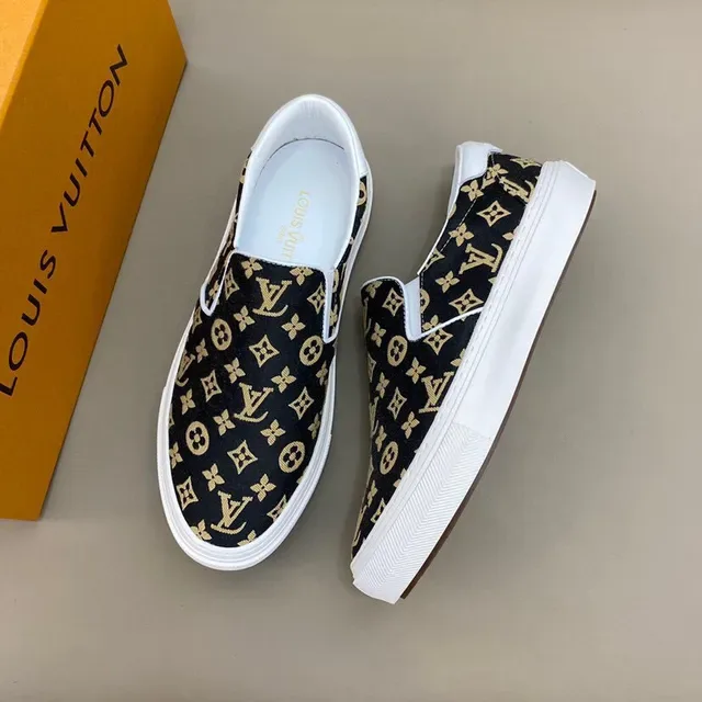 Sneakers lifestyle Louis Vuitton Monogram Canvas Slip-On 9