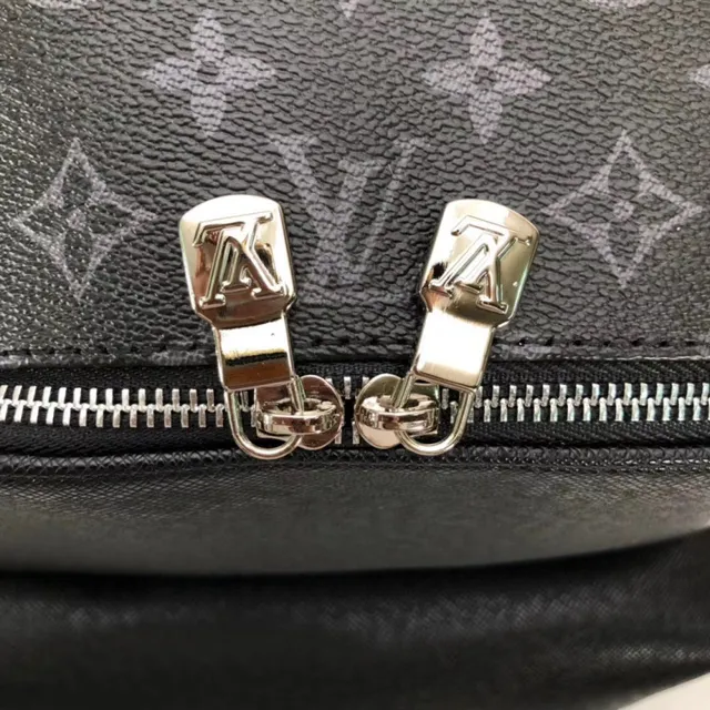 Louis Vuitton Monogram toile enduite et cuir noir sac à dos casual à deux compartiments 5
