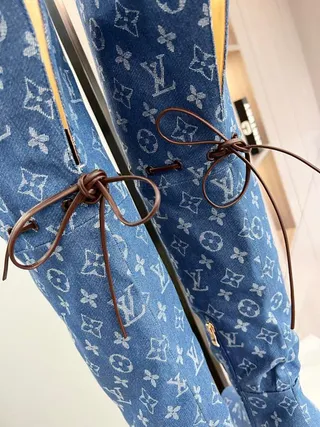 Louis Vuitton Monogram Denim Bottes par-dessus le genou 5