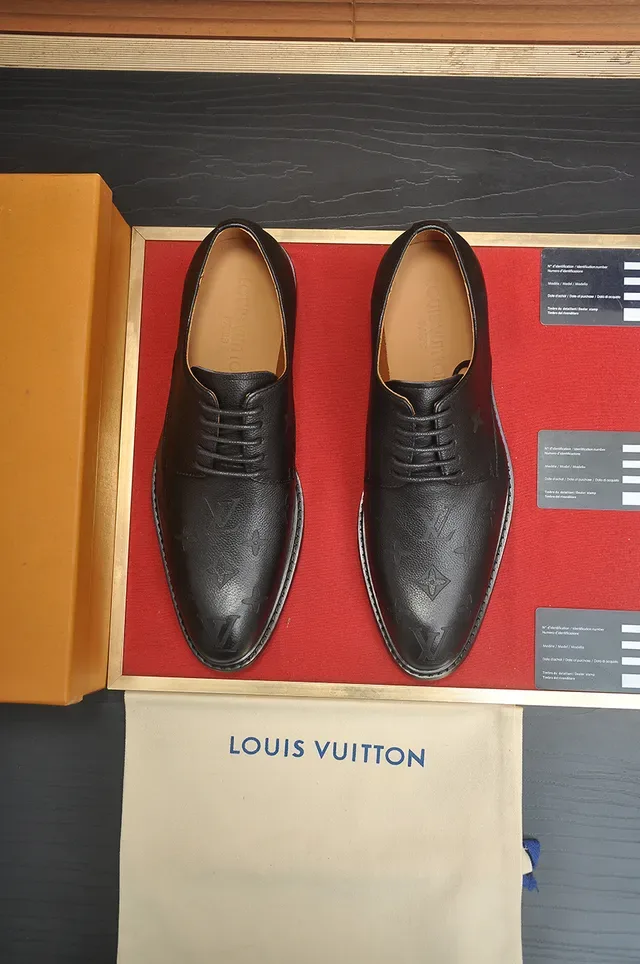 Louis Vuitton Monogram-Embossed Black Cap-Toe Oxford Shoes 5