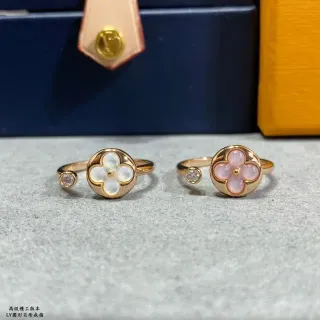 Louis Vuitton Monogram 花朵 黄金粉色 四瓣花戒指