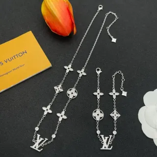 Louis Vuitton Monogram Joyería Plata Cristales Pavé-Set Motivo Pulsera