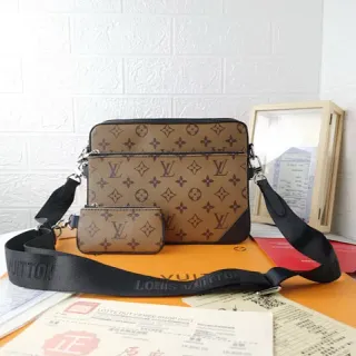 Louis Vuitton Multi Pochette Accessoires भूरा काला मोनोग्राम कैनवास मेसेंजर बैग