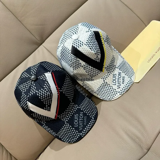 Louis Vuitton 海军蓝 波点 棒球帽 2