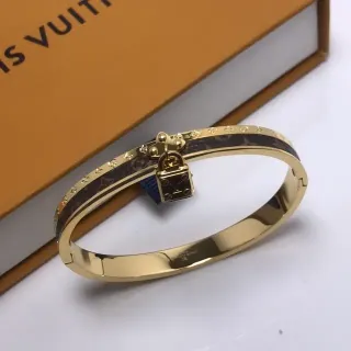 Louis Vuitton Petite Malle Padlock سوار لون ذهبي Monogram قماش