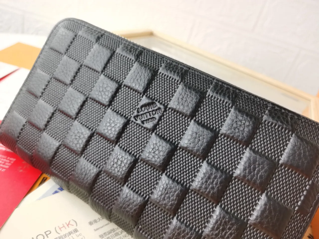Louis Vuitton Textura de Diamante Acolchoada Preta Carteira Longa 8