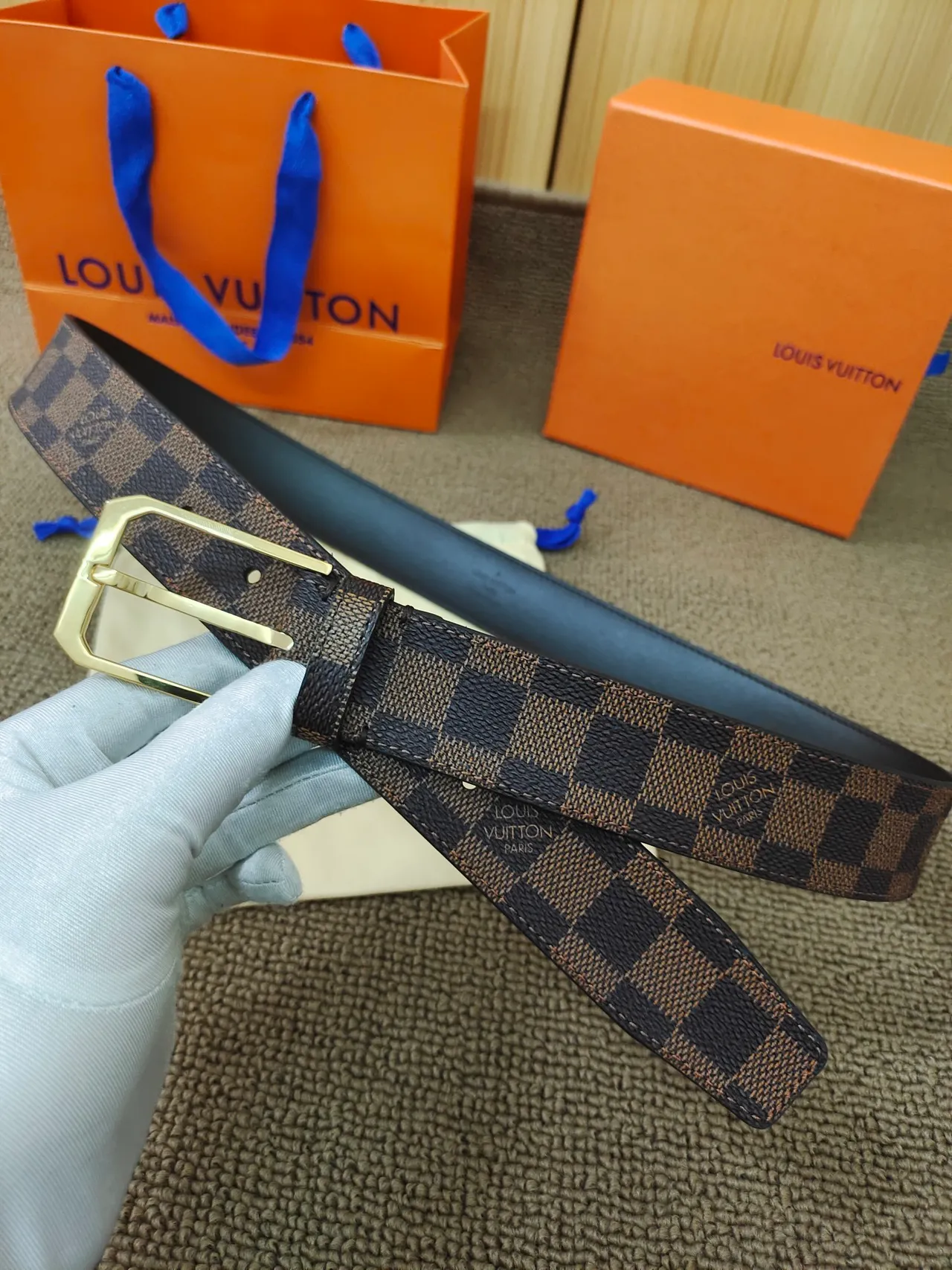 Louis Vuitton Reversible Damier Ebène and Navy Leather Belt 3