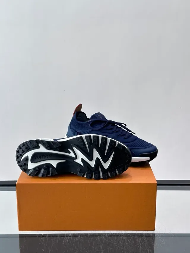 Louis Vuitton Run Away Navy Blue Tênis Lifestyle Tricô 2