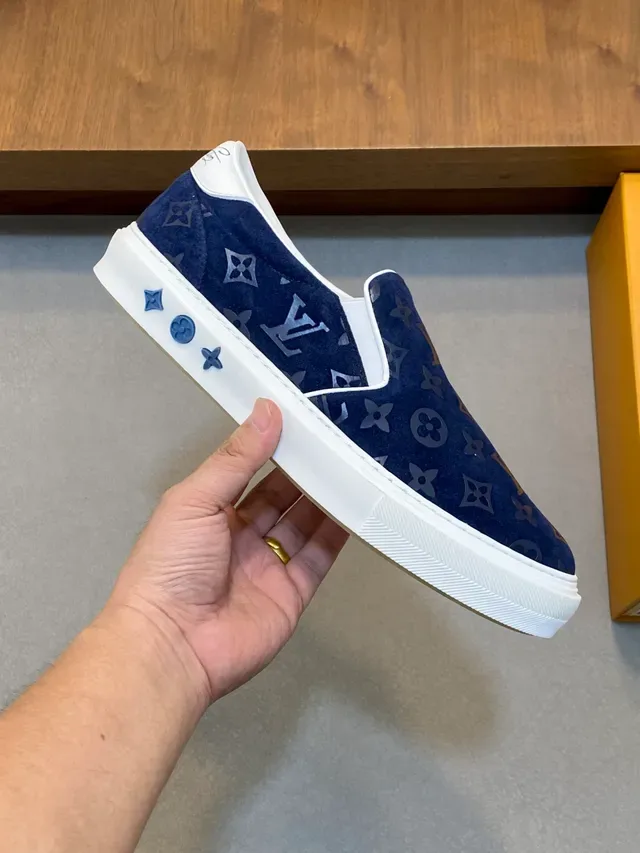 Louis Vuitton Run Away Navy White Slip-On Monogram-Printed Zapatillas Lifestyle 5