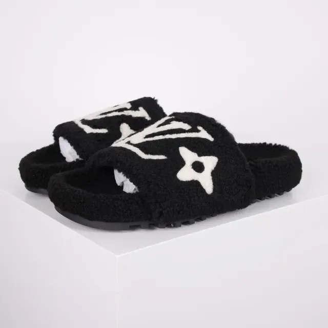 Louis Vuitton Shearling Monogram 星 拖鞋 2