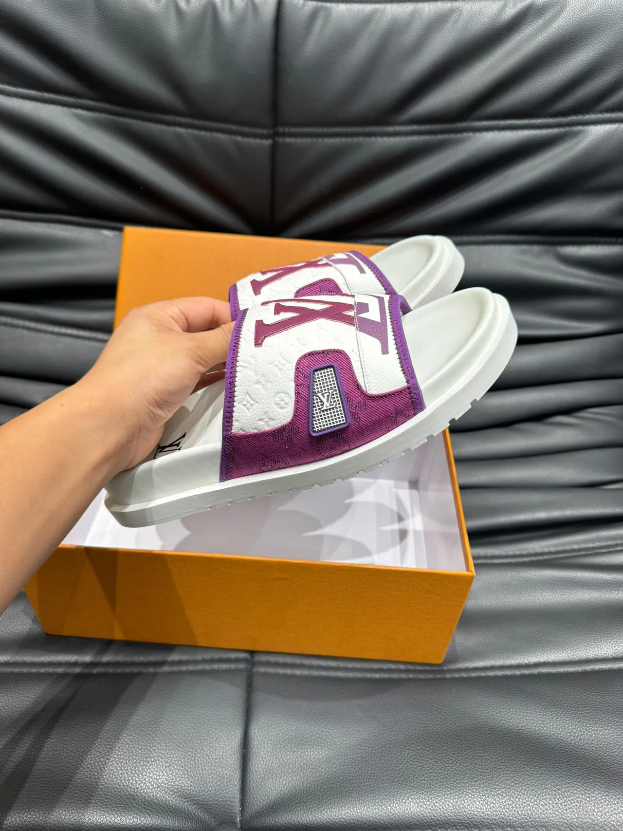 路易威登 Slide 紫色和白色平台拖鞋 6