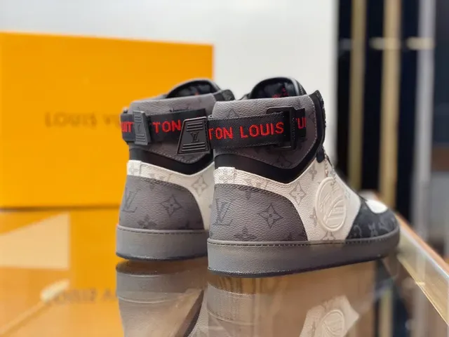 Louis Vuitton White Black High-Top Monogram Canvas Lifestyle Sneakers 2
