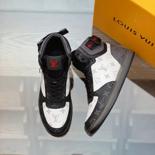 Louis Vuitton White Black High-Top Monogram Canvas Lifestyle Sneakers 4