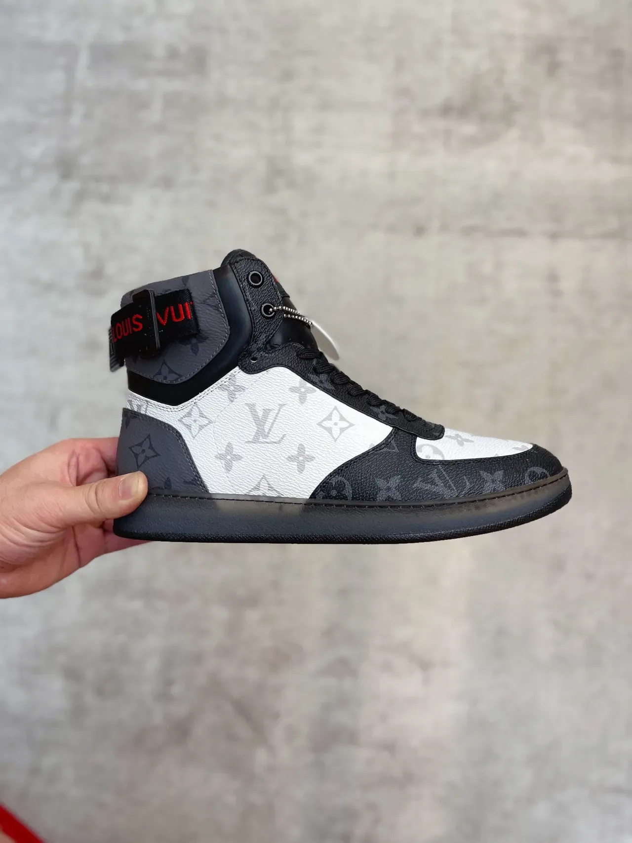 Louis Vuitton White Black High-Top Monogram Canvas Lifestyle Sneakers 6