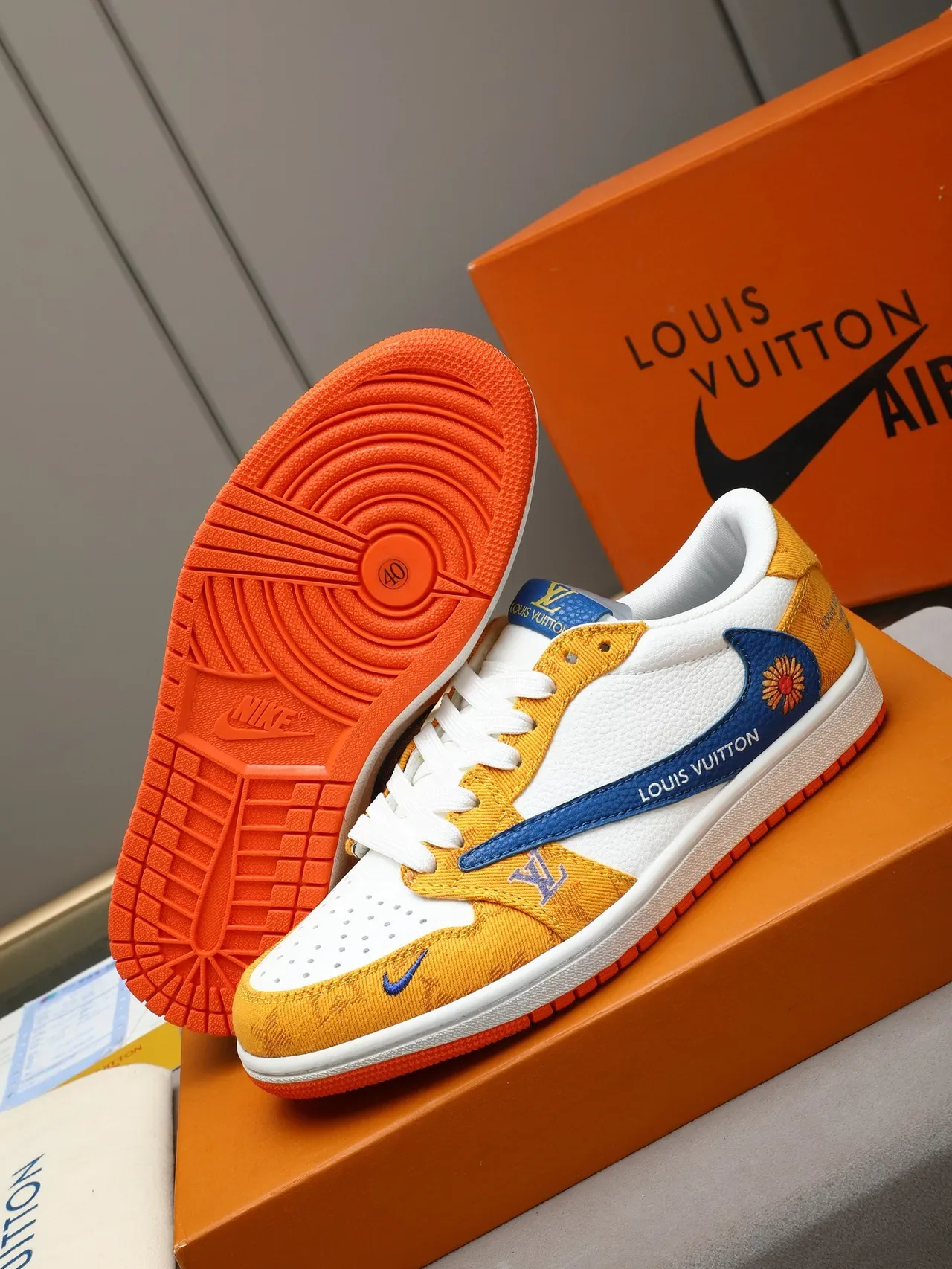 Louis Vuitton x Nike Air Jordan 1 Low Sunset tênis lifestyle 4