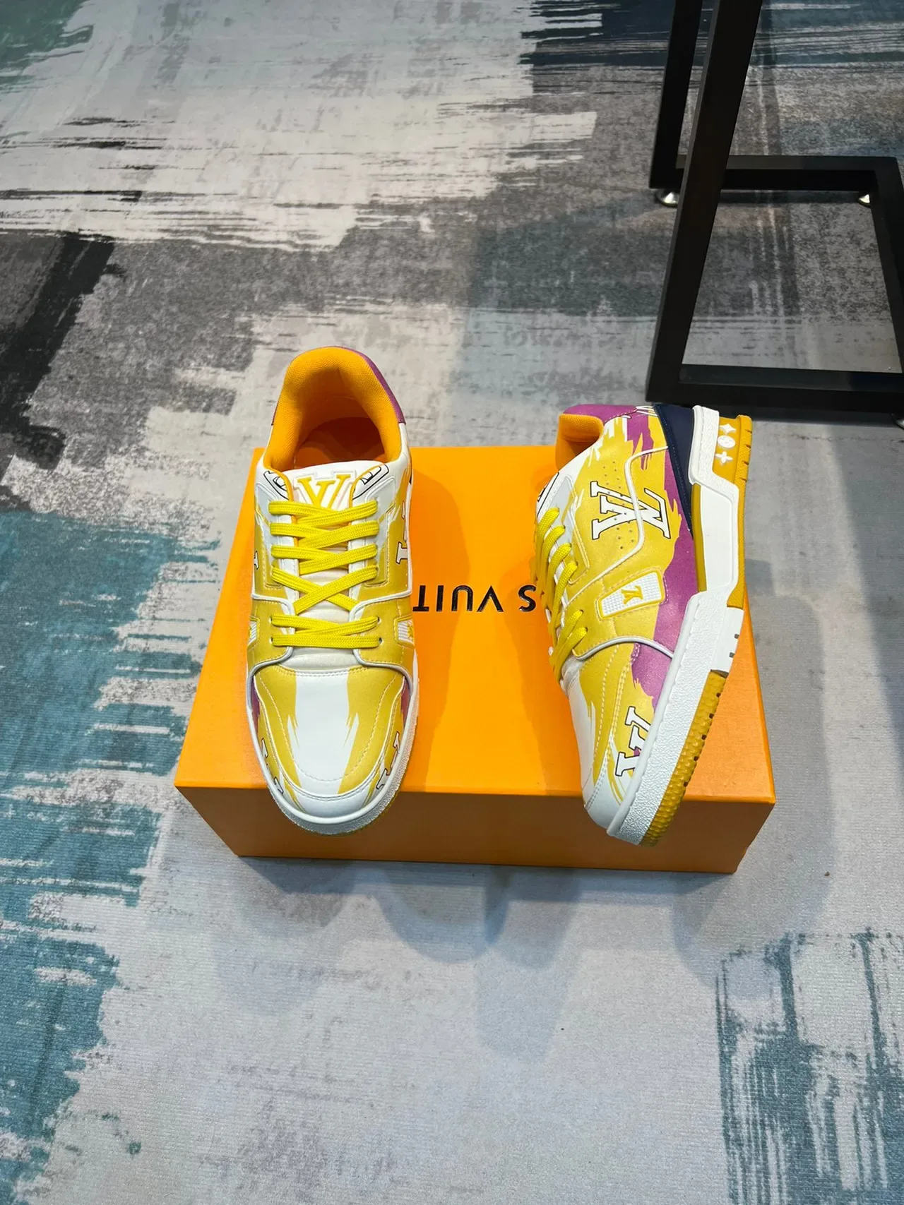 Louis Vuitton Amarelo Roxo Low-Top Layered Upper Lifestyle Tênis 4
