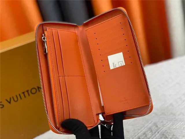 Louis Vuitton Zippy Wallet Orange Pebbled Leather Long Wallet 20