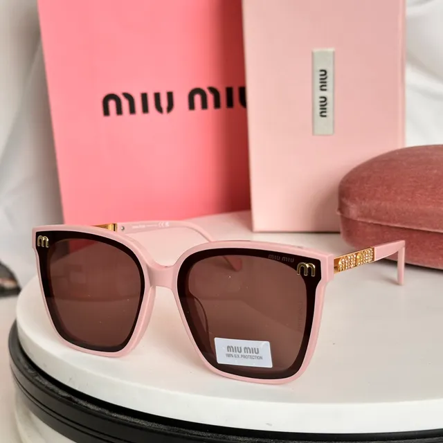 Miu Miu Noir Or Cadre Carré Oversized Acétate Lunettes de Soleil 6