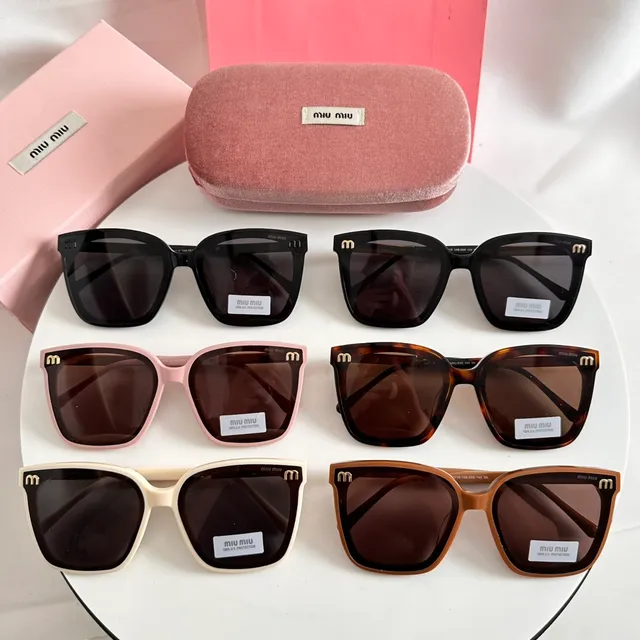 Miu Miu Noir Or Cadre Carré Oversized Acétate Lunettes de Soleil 9