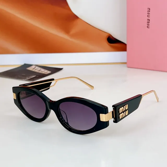Miu Miu Lunettes de soleil cadre rectangulaire-ovale acétate noir-or épais 5