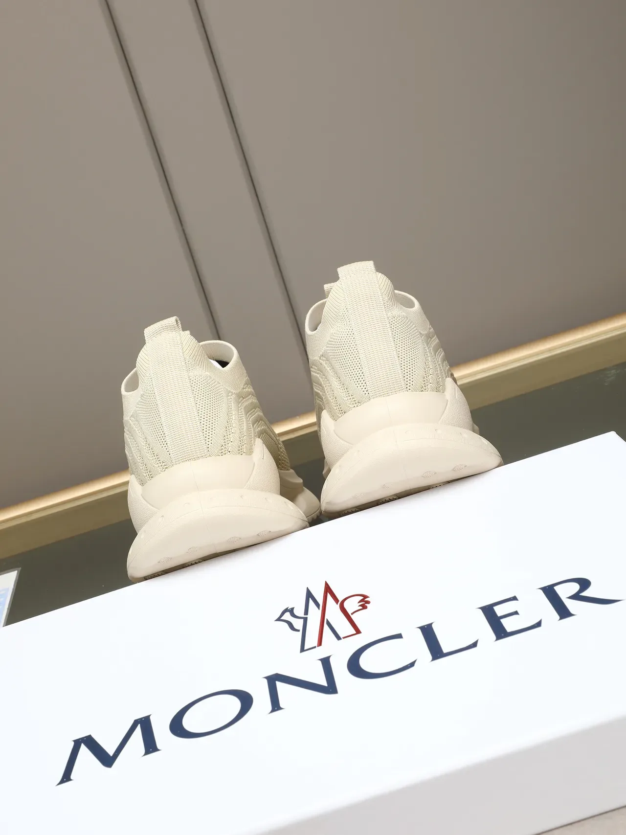 Moncler tricot Slip-On texturé par vagues sneakers lifestyle 3