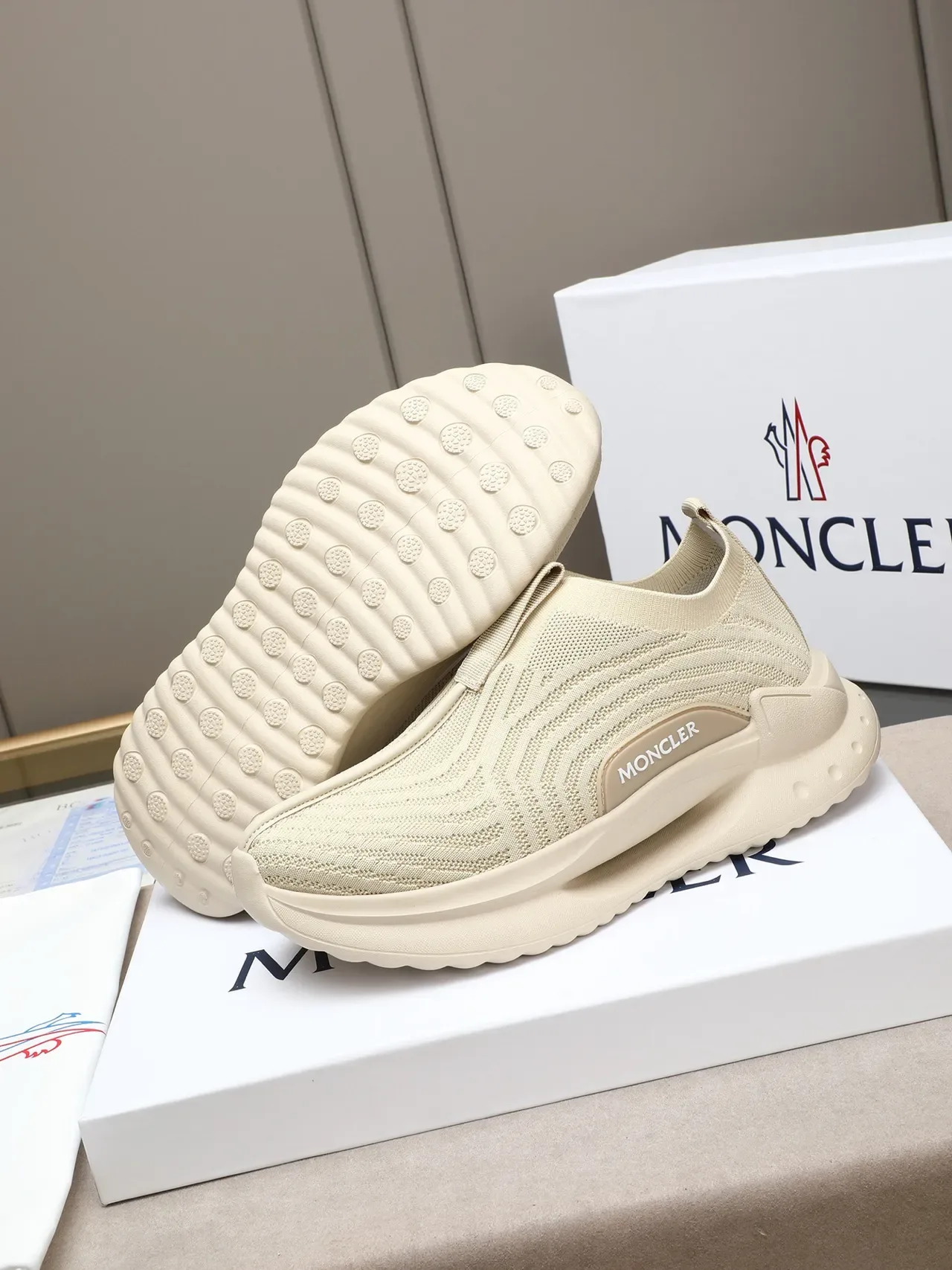 Moncler tricot Slip-On texturé par vagues sneakers lifestyle 4