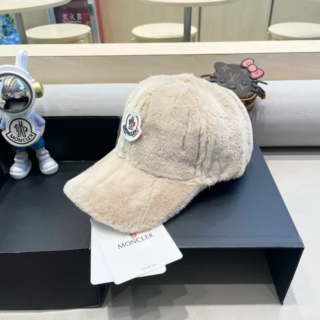 Moncler Plush Beige Baseball Cap 3