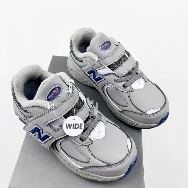 New Balance 2002R Chaussures Lifestyle Noires 24