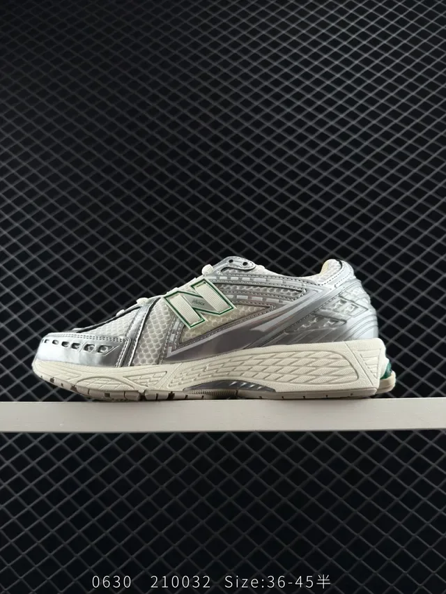 New Balance 2002R White Gray Green Lifestyle Sneakers 5