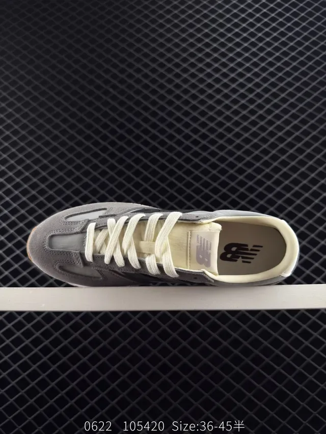 New Balance 471 ধূসর স্যুড-ফ্যাব্রিক রেট্রো লাইফস্টাইল স্নিকার্স 3