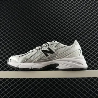 New Balance 740 রূপালী এবং কালো লাইফস্টাইল স্নিকার্স