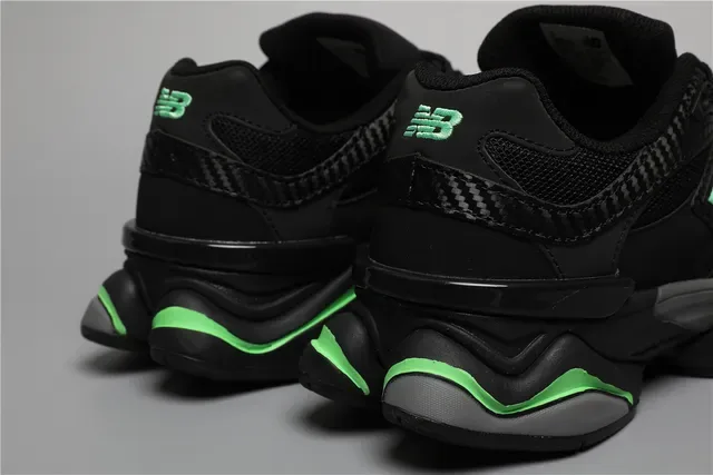 New Balance 9060 黑色绿色厚底分层中底碳纤维纹理覆盖生活方式运动鞋 2