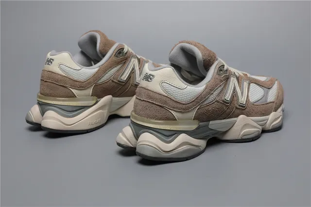 New Balance 9060 भूरा सूड और मेश लाइफस्टाइल स्नीकर 3