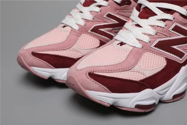 New Balance 9060 Tênis Lifestyle Bordô e Rosa 4