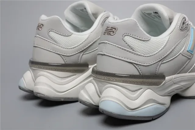 New Balance 9060 हल्का ধূসর ফ্রস্টেড ব্লু লাইফস্টাইল স্নিকার্স 2